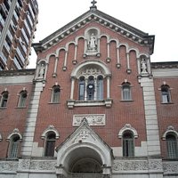 Parte del frente de la Iglesia