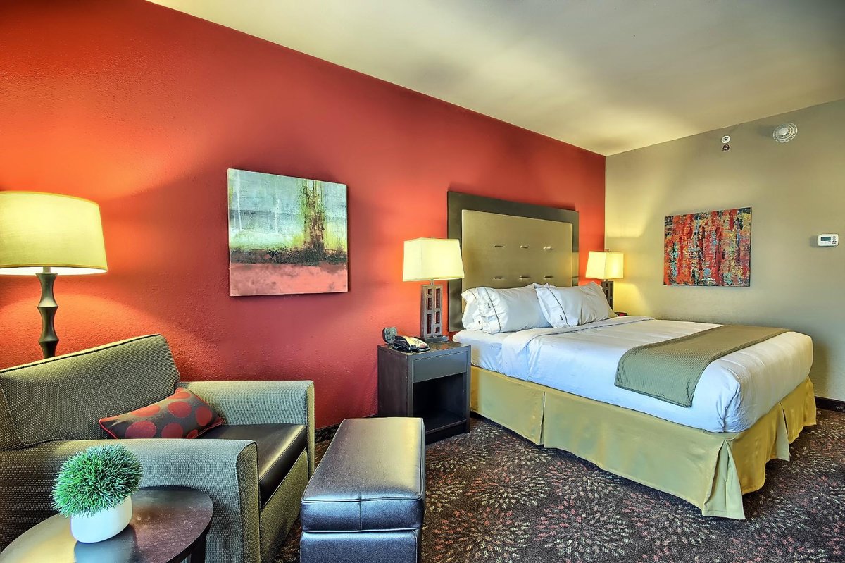 Holiday Inn Express & Suites New Martinsville, An Ihg Hotel Parking 