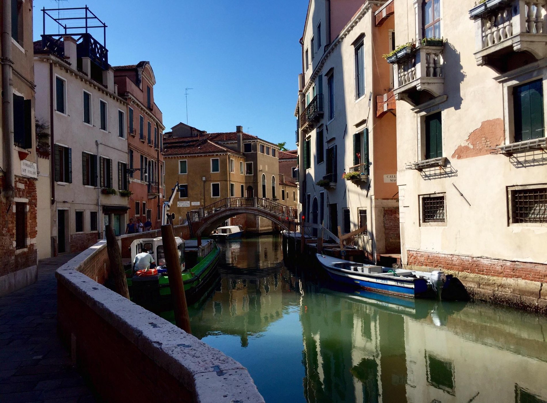 Palazzo Schiavoni by null