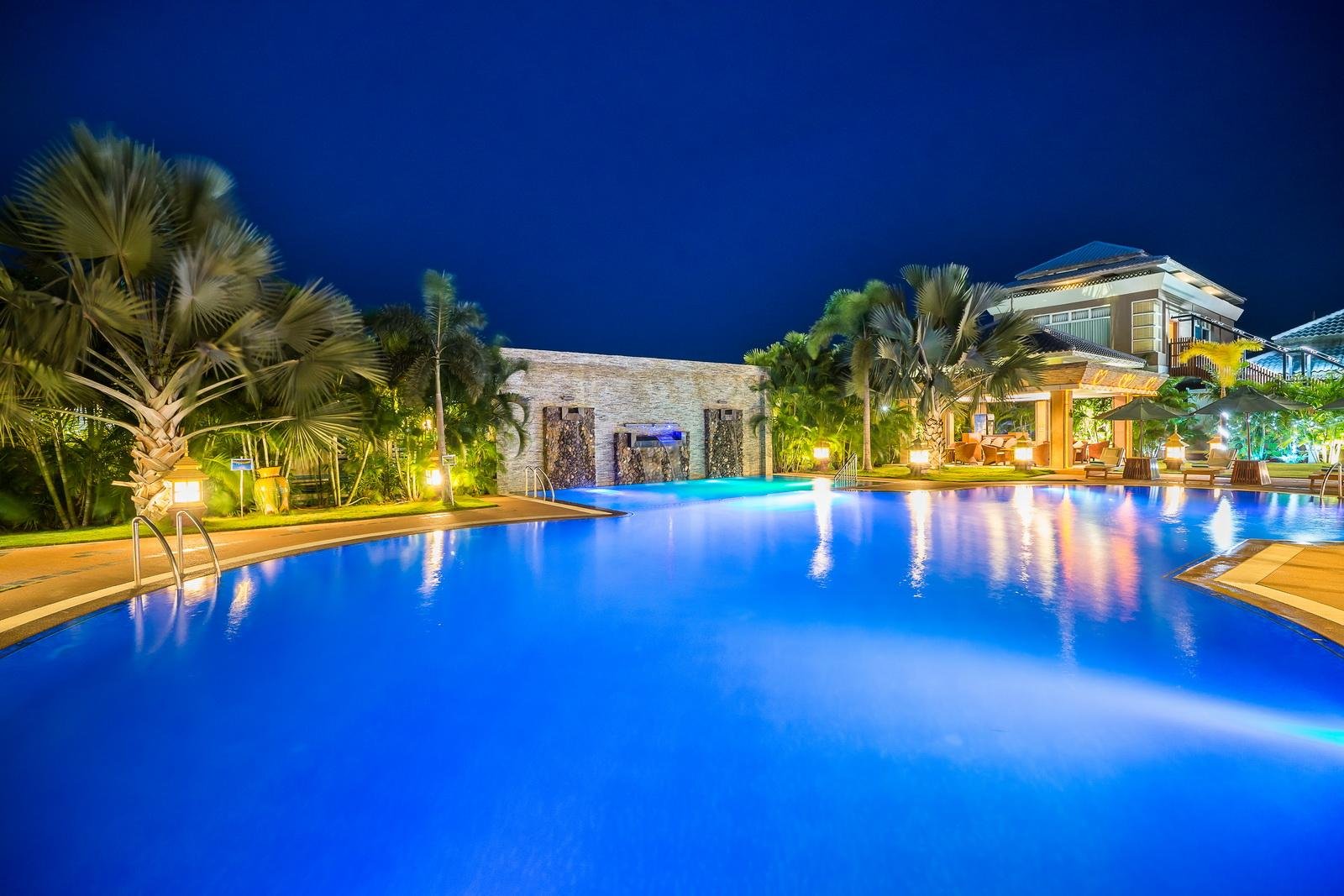 Hotel Shwe Pyi Thar by null