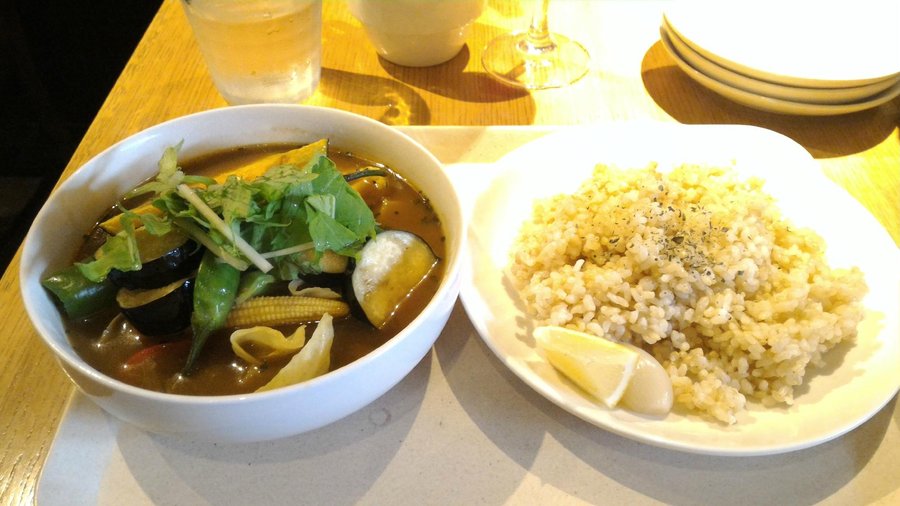 15種類の野菜スープカレー 1,400円