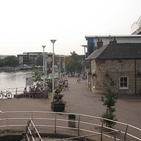 Brayford Pool from Wigford Way.