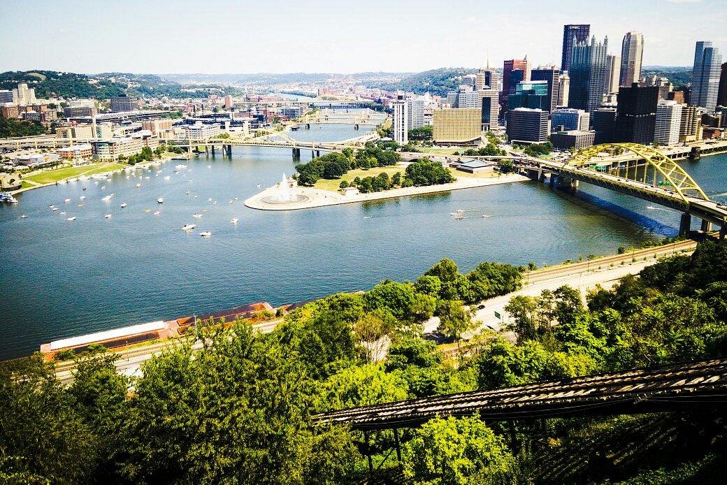 Exploring Point State Park in Pittsburgh - PA Bucket List