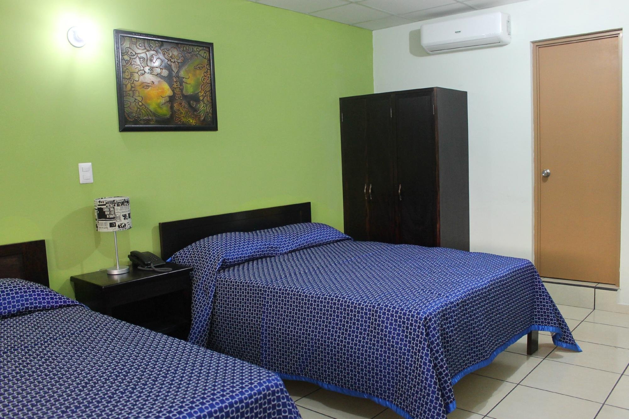 Hostal de Asturias by null