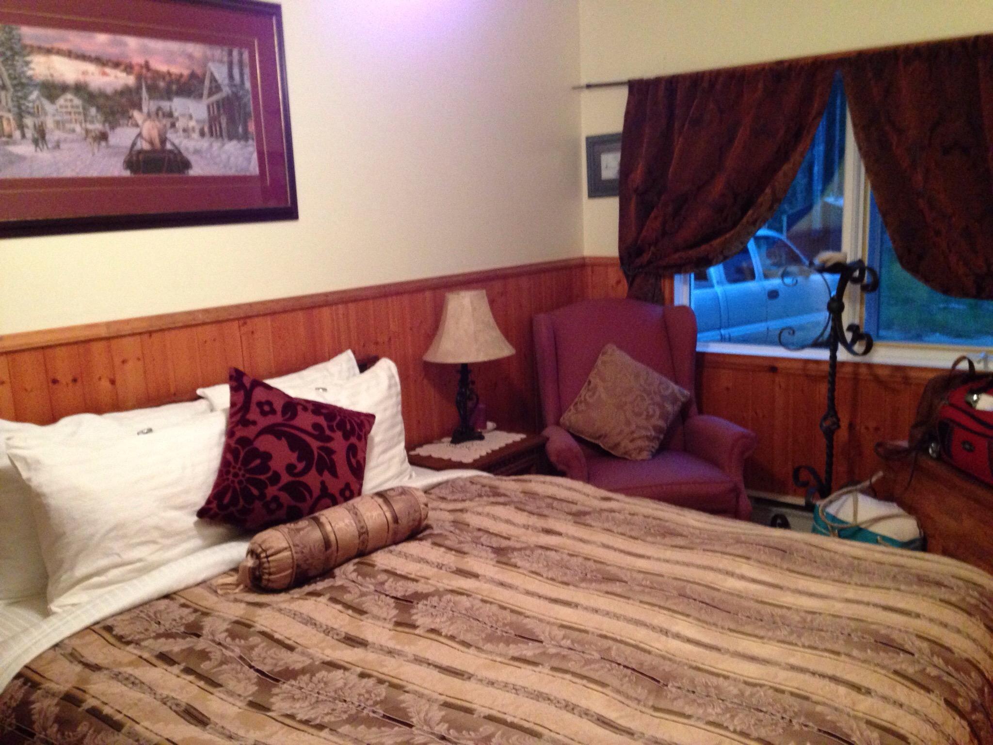 SOLSTICE BED AND BREAKFAST - B&B Reviews (Valemount, British Columbia)