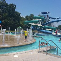 Fun and very clean. Love this place