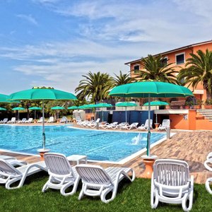 Piscina, Hotel Villa Luigi, Relax, Divertimento, Pace, Tranquillità