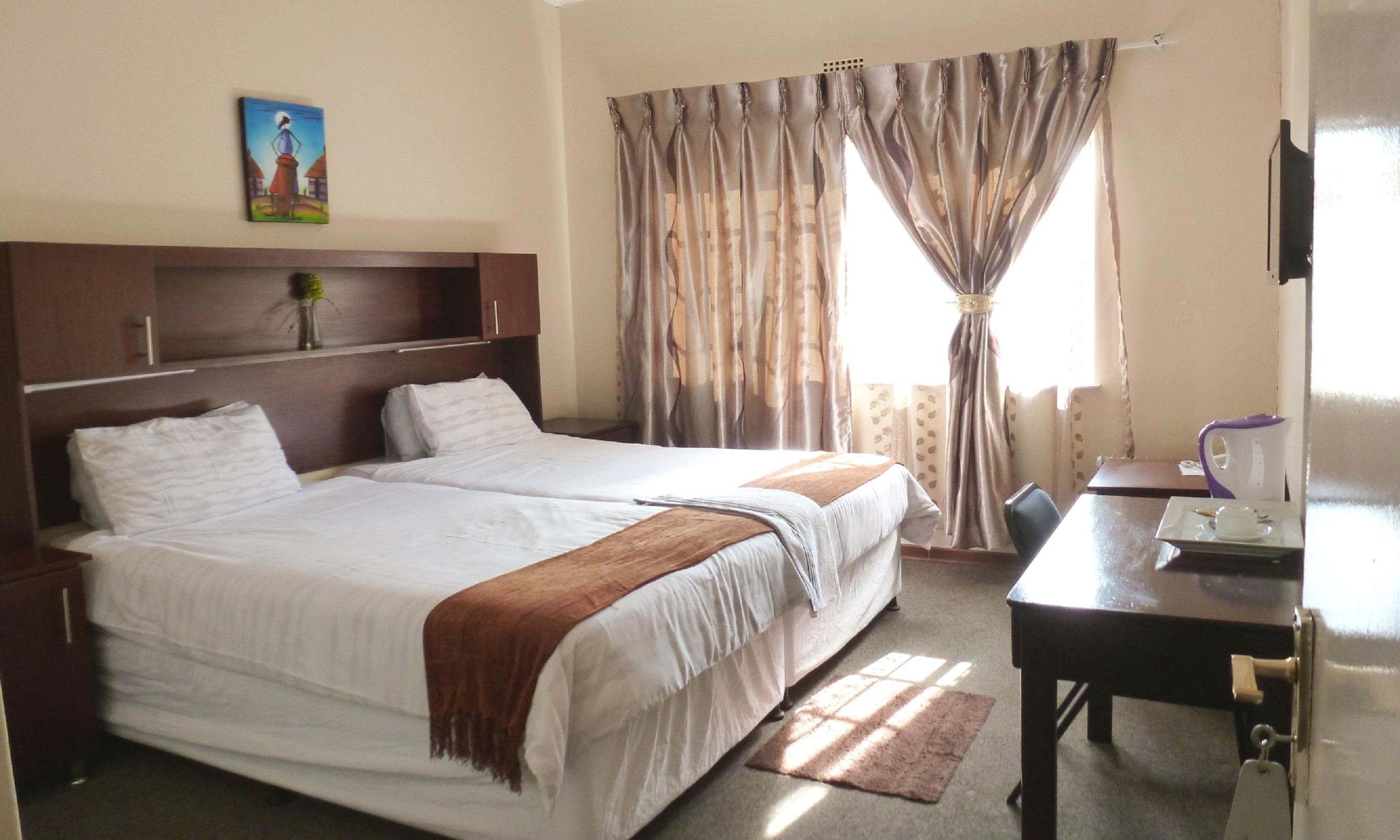 BUBLE BALL GUEST HOUSE - B&B Reviews & Price Comparison (Germiston ...