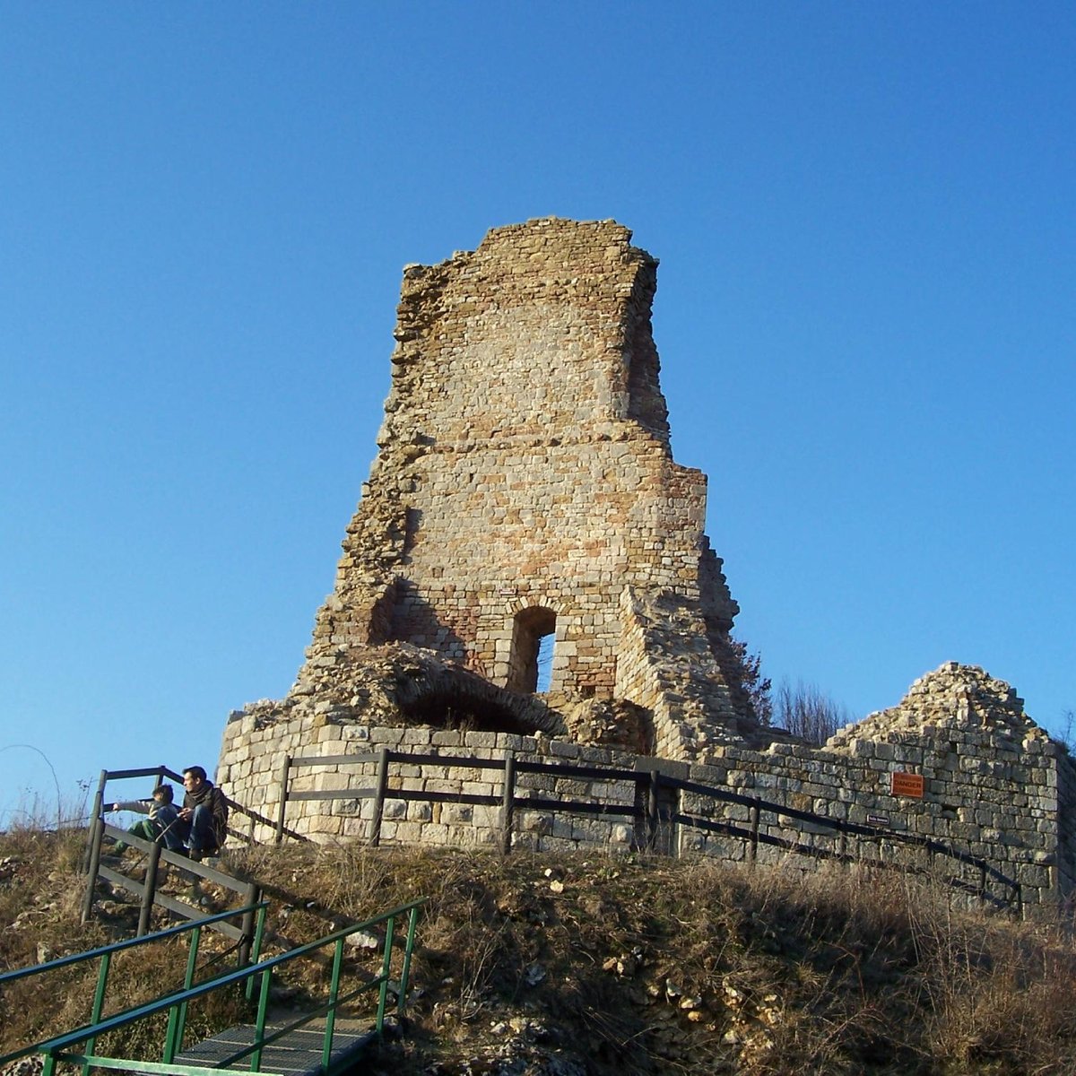 Château de Montfaucon - Tripadvisor