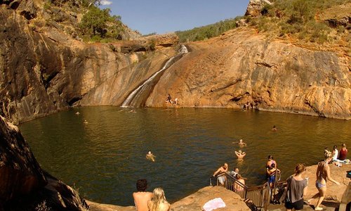 Serpentine Falls in Summer (Photo by Bill Kaye)
