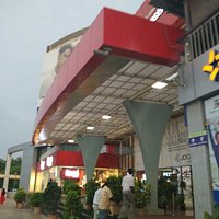 Urban Oasis Mall