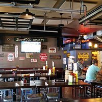 Good happy hour beer prices.