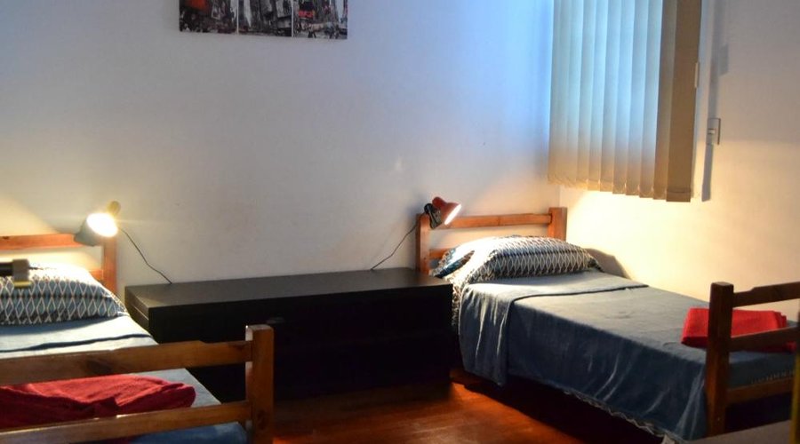 Quarto Duplo