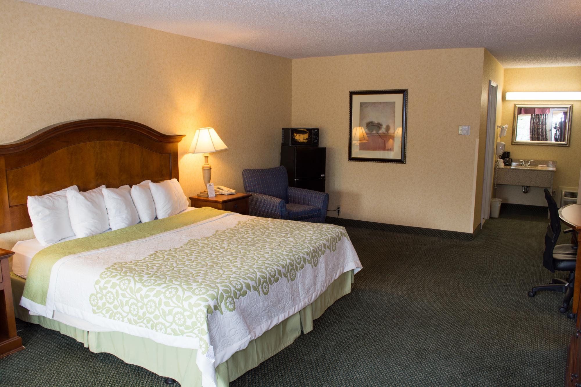 Hotel photo 19 of Days Inn Klamath Falls.