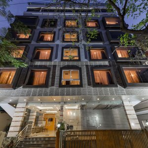 HOTEL SANMAN GARDENIA