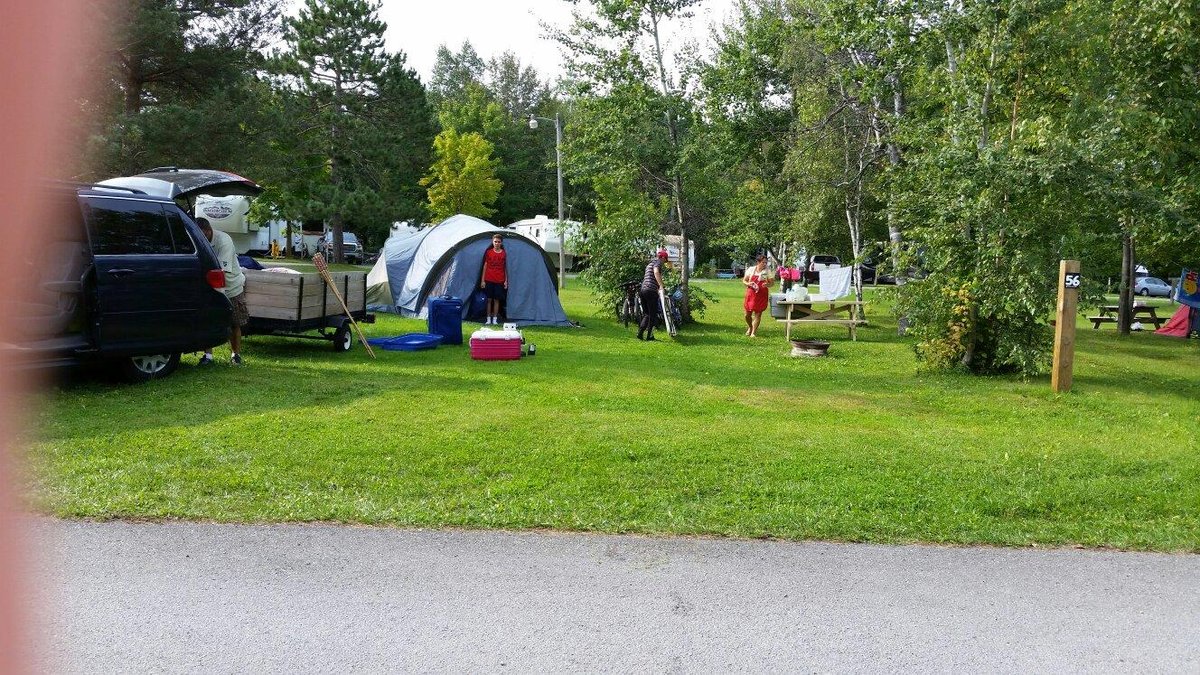 Rideau Heights Campground - Reviews & Photos