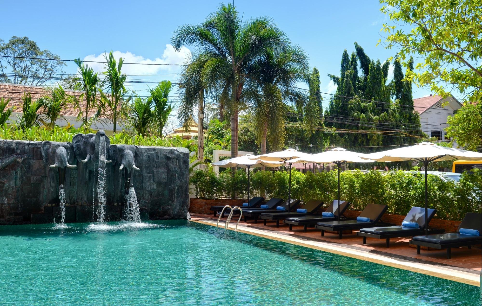 Royal Crown Hotel and Spa by null