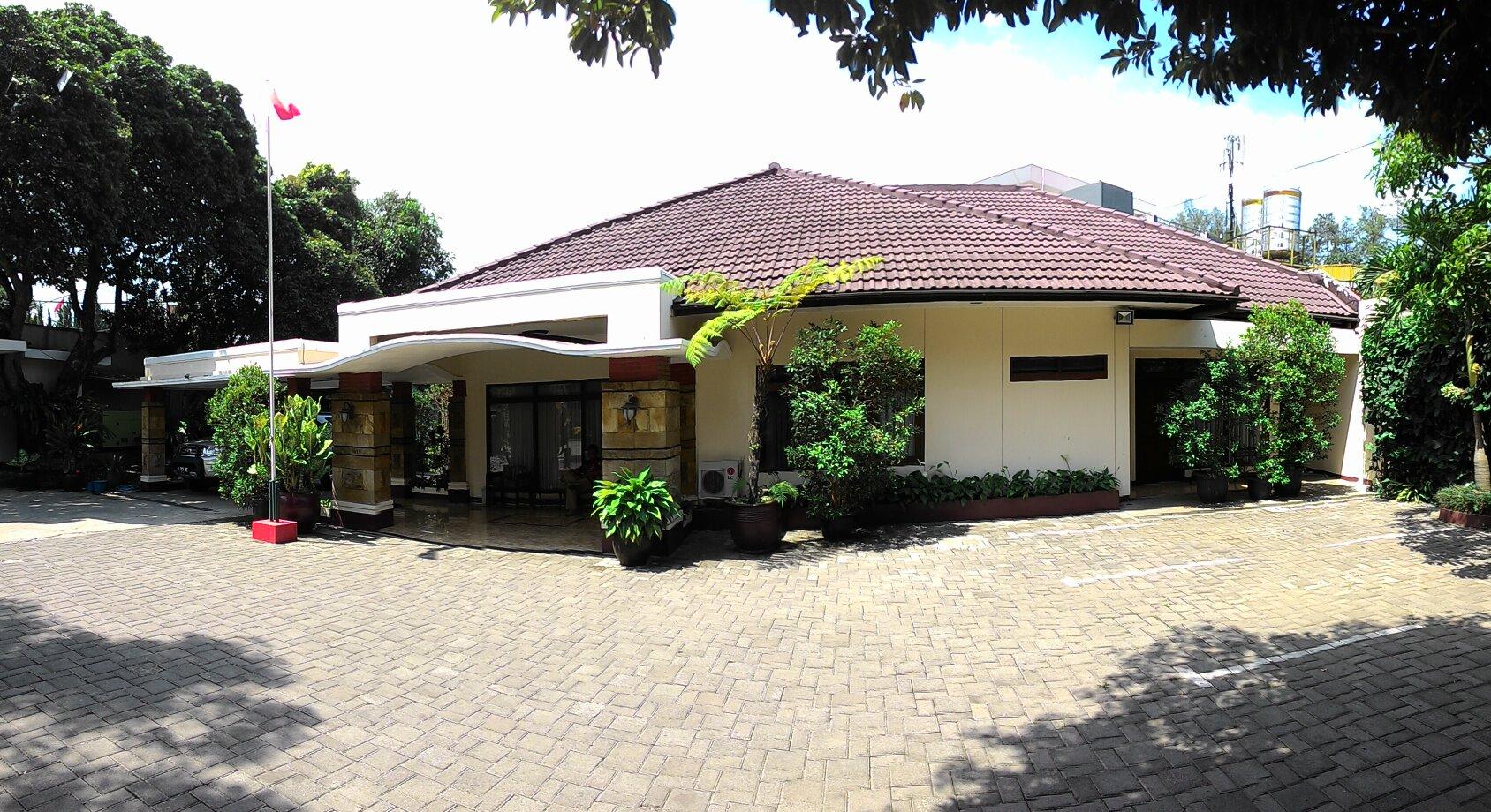 MAGNOLIA BED & BREAKFAST - B&B Reviews (Bandung, Indonesia)