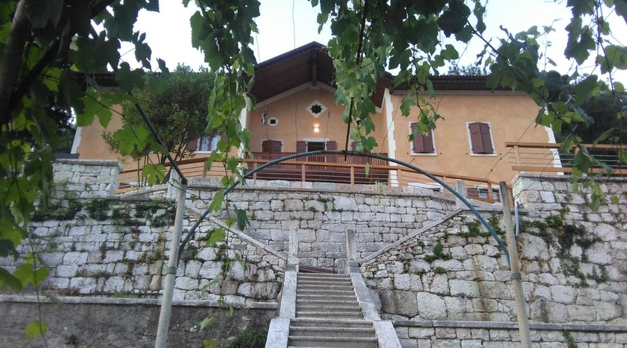 Scalinata de "La Villa degli Orti"