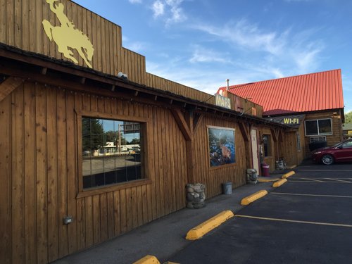 Escape to Montana's Wild Heart: Livingston Inn Motel & Campground