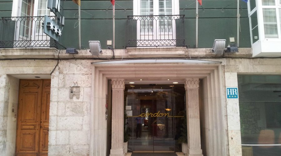 Fachada hotel