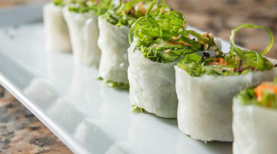 Rock and Rolls Sushi Lounge