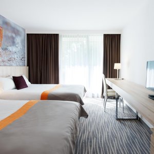 Mercure Gdansk Posejdon in Gdansk, image may contain: Table, Lighting, Indoors, Interior Design