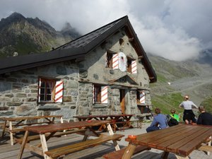 CABANE DU MONT-FORT - Updated 2024 Hostel Reviews (Verbier, Switzerland)