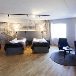 Superior room with adjustable beds