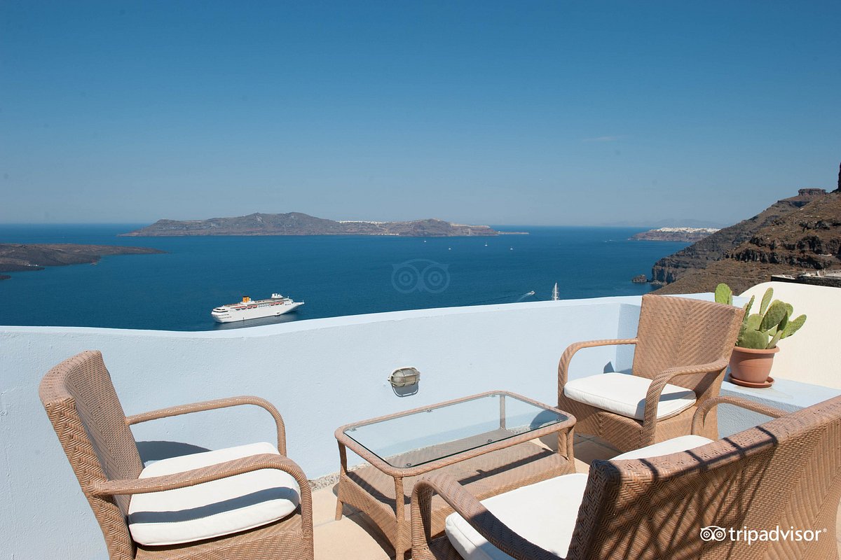 PANORAMA HOTEL $98 ($̶1̶3̶0̶) - Prices & Reviews - Galatas, Greece