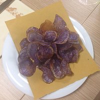 Chips di patate viola.