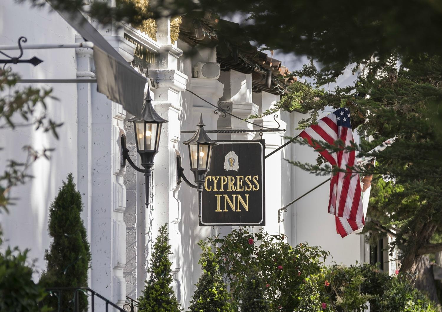 Hotel photo 15 of Cypress Inn.