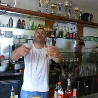 notre barman professionnel