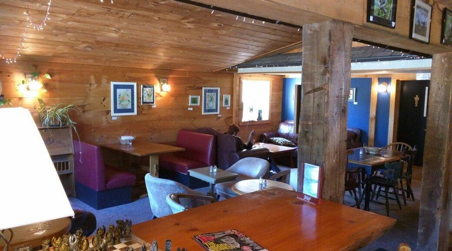 A cozy, welcoming coffee shop.
