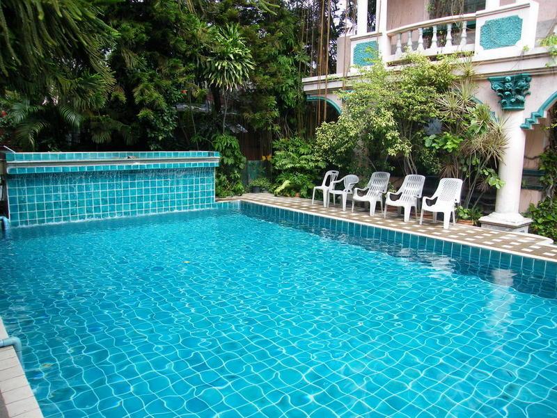 Royal Guesthouse by null