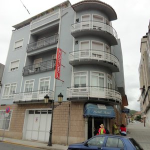 Bom hotel