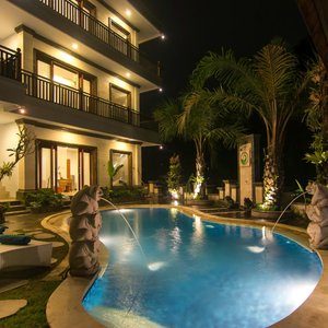 out door pool