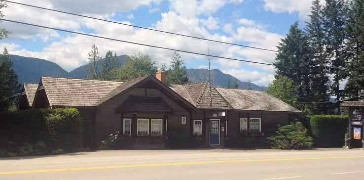 Road side view of Lodge