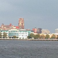 crossing from Philly to Jersey - Old RCA building in view