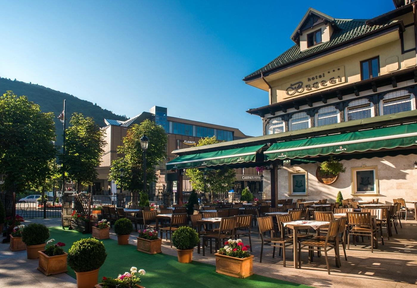 Hotel Bucegi by null