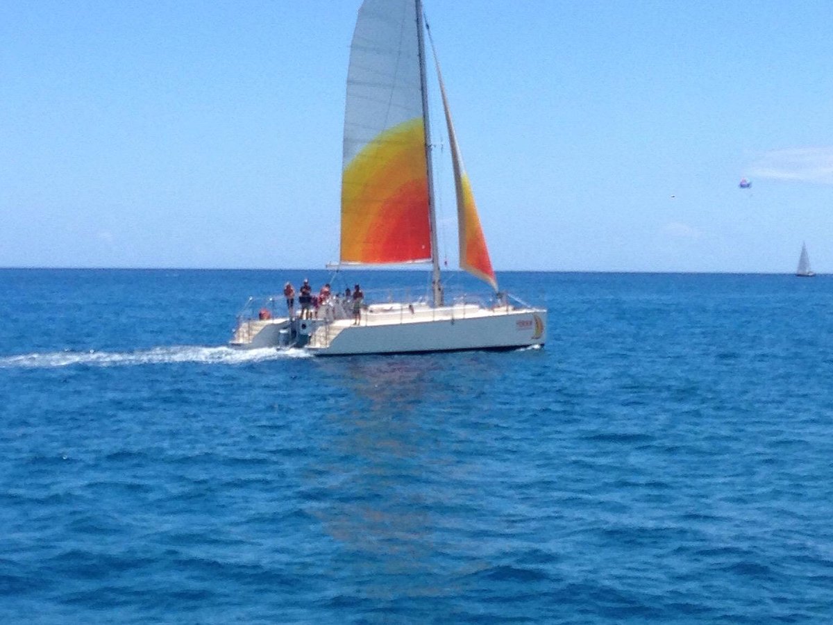 catamaran ride oahu