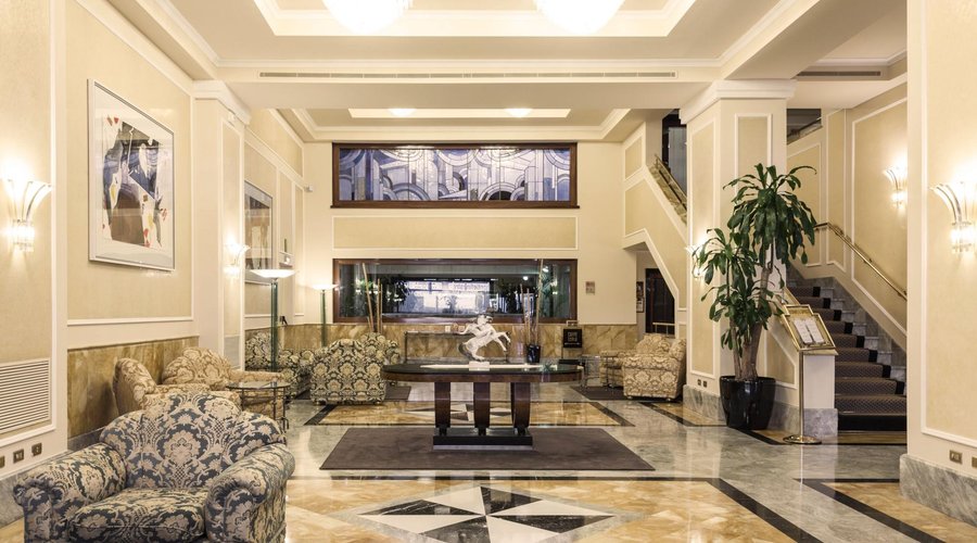 Lobby_1