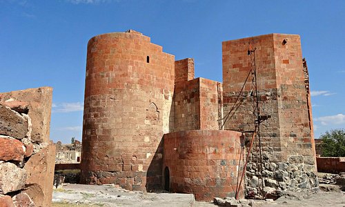 Dashtadem Fortress