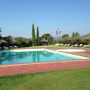 LA NOSTRA PISCINA