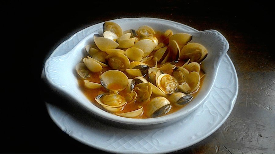 Almejas a la marinera