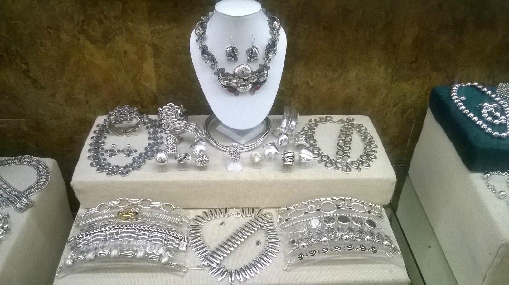 Discount on sale silver jewlery