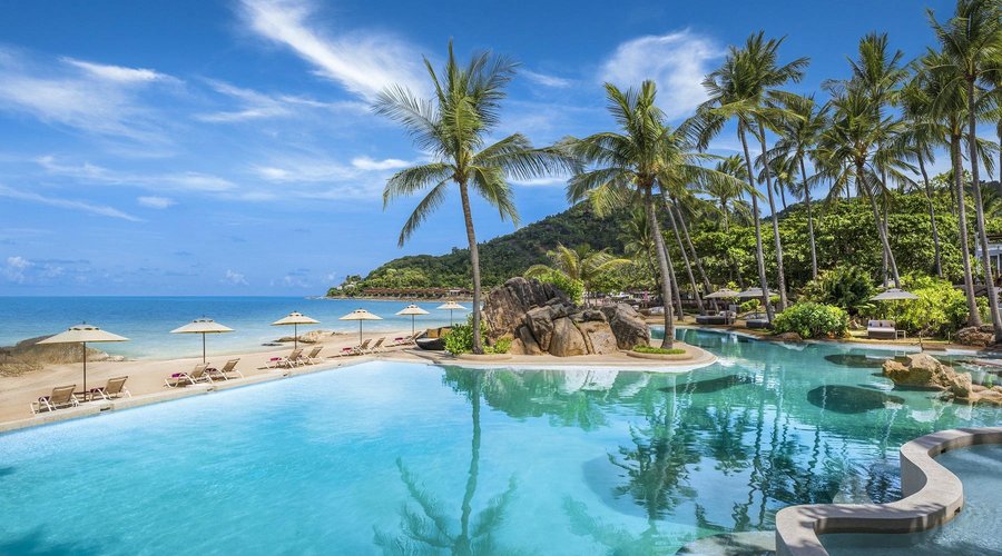 Beachfront Pool
