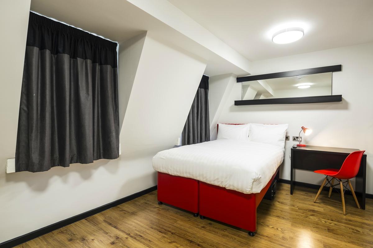 Hotel photo 32 of Tune Hotel - Liverpool, City Centre.