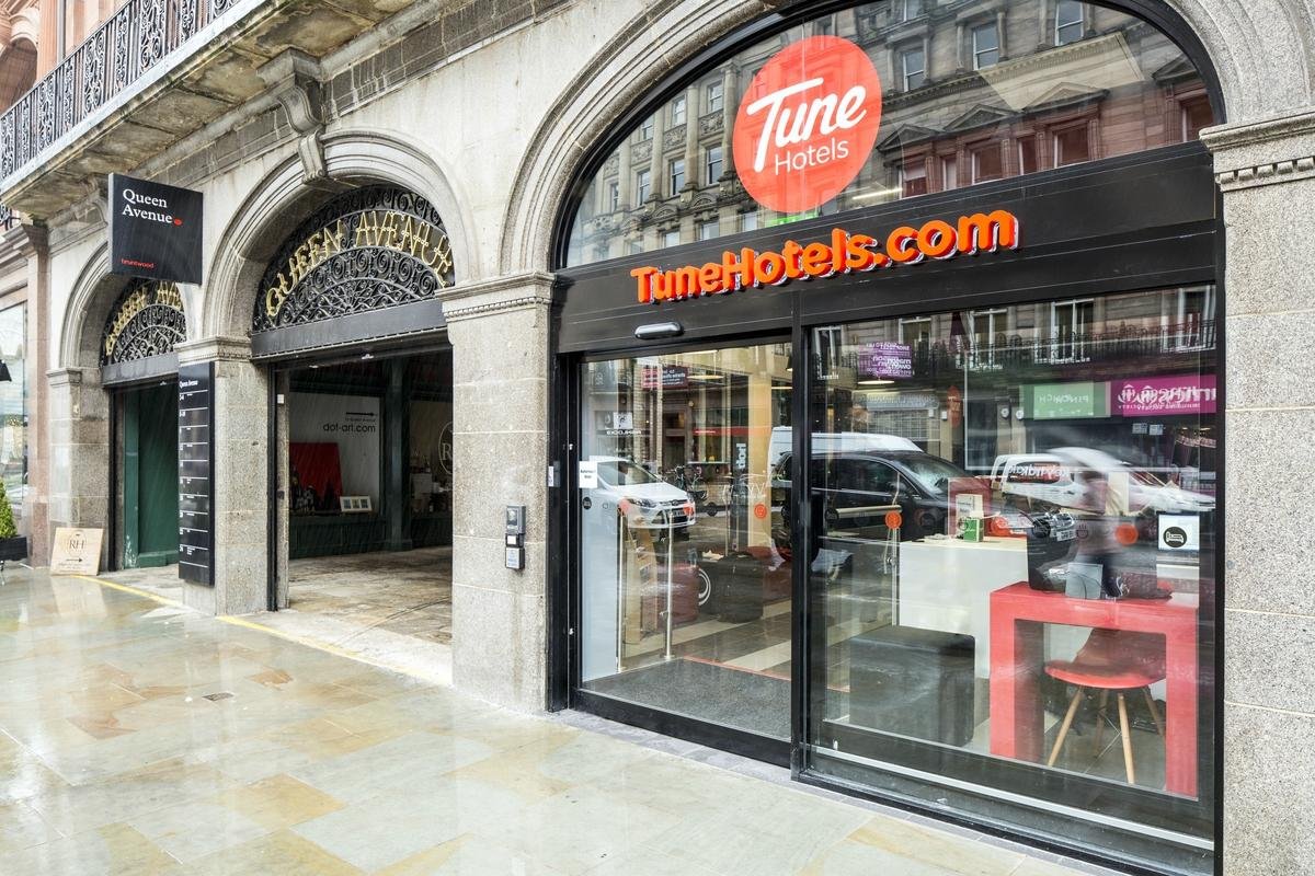 Tune Hotel Liverpool by null