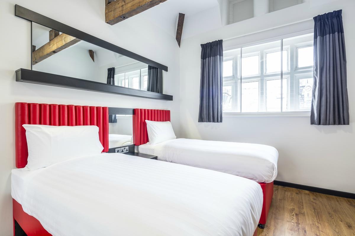 Hotel photo 80 of Tune Hotel - Liverpool, City Centre.